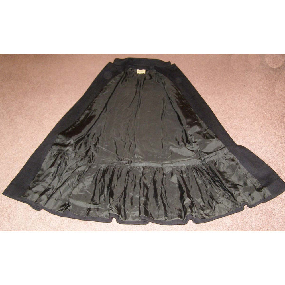 STUNNING Vintage VALENTINO Overcoat sz 6 Sml Wool - Picture 7 of 11